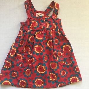 Sweet Ivy Floral Pinnie